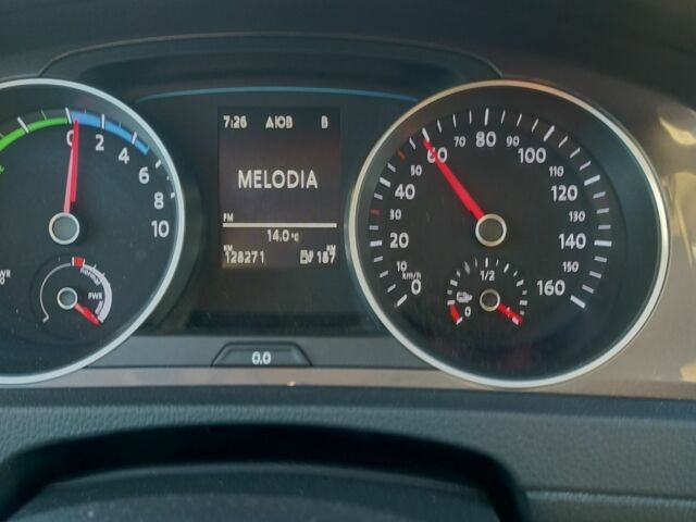 Фольксваген Гольф 2015 у Вышгороде на Automoto.ua Сірий Фольксваген Гольф, об'ємом двигуна 0 л та пробігом 128 тис. км за 9700 $, фото 8 на Automoto.ua