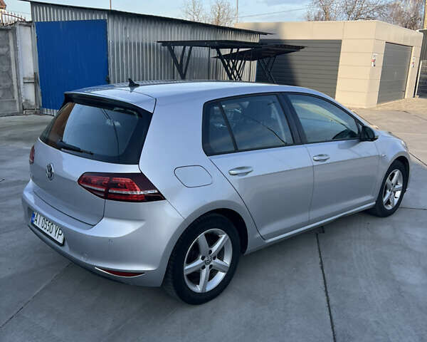 Серый Фольксваген Гольф, объемом двигателя 0 л и пробегом 136 тыс. км за 9000 $, фото 5 на Automoto.ua