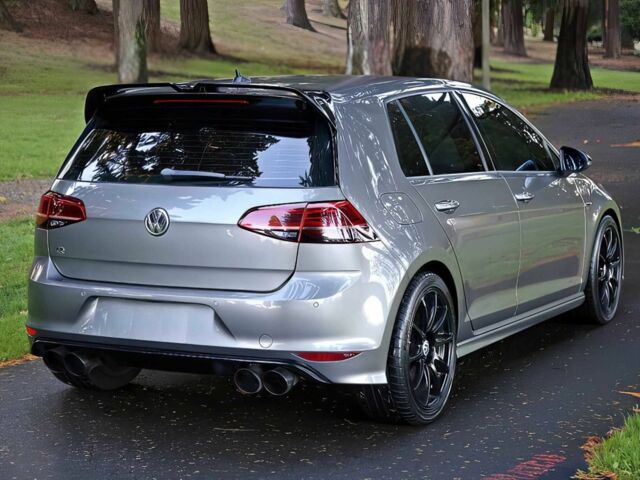 Серый Фольксваген Гольф, объемом двигателя 2 л и пробегом 73 тыс. км за 11000 $, фото 4 на Automoto.ua