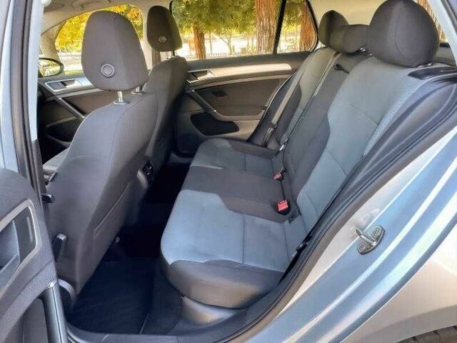 Серый Фольксваген Гольф, объемом двигателя 0 л и пробегом 89 тыс. км за 6500 $, фото 9 на Automoto.ua