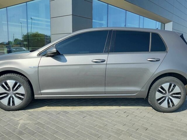 Серый Фольксваген Гольф, объемом двигателя 0 л и пробегом 79 тыс. км за 10500 $, фото 3 на Automoto.ua