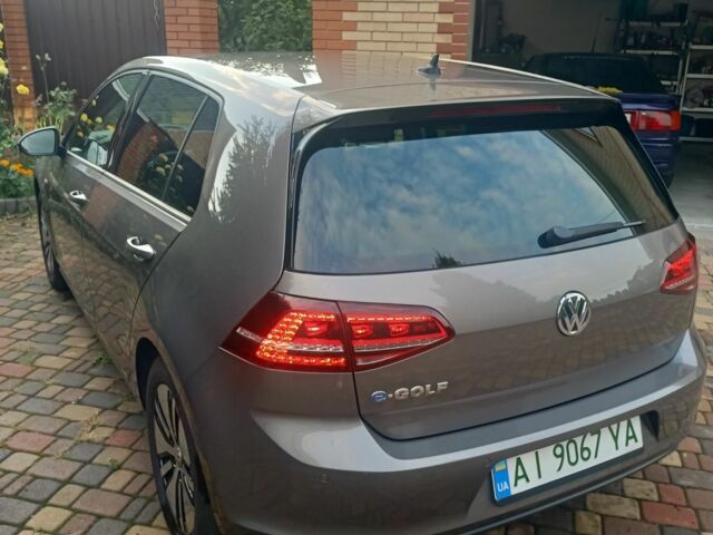 Фольксваген Гольф 2015 у Вышгороде на Automoto.ua Сірий Фольксваген Гольф, об'ємом двигуна 0 л та пробігом 128 тис. км за 9700 $, фото 6 на Automoto.ua