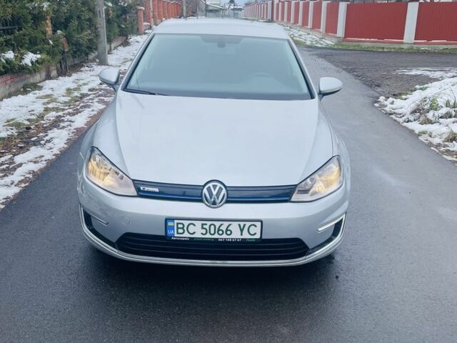 Серый Фольксваген Гольф, объемом двигателя 0 л и пробегом 128 тыс. км за 7700 $, фото 1 на Automoto.ua