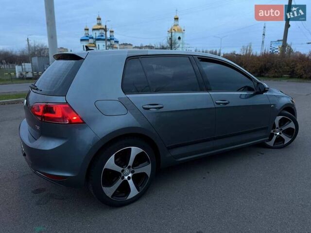 Серый Фольксваген Гольф, объемом двигателя 1.78 л и пробегом 217 тыс. км за 10000 $, фото 21 на Automoto.ua