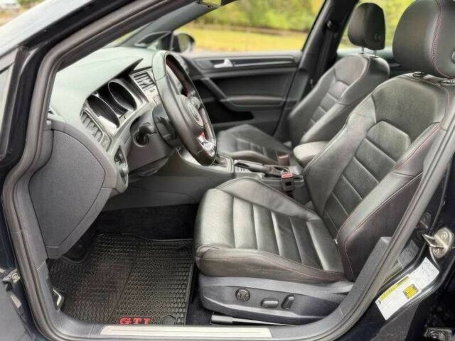 Серый Фольксваген Гольф, объемом двигателя 2 л и пробегом 110 тыс. км за 9000 $, фото 10 на Automoto.ua