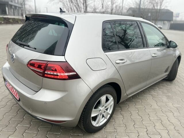 Сірий Фольксваген Гольф, об'ємом двигуна 0 л та пробігом 95 тис. км за 9600 $, фото 3 на Automoto.ua