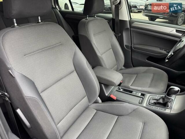 Серый Фольксваген Гольф, объемом двигателя 1.4 л и пробегом 212 тыс. км за 14990 $, фото 24 на Automoto.ua