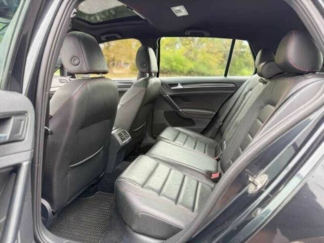 Серый Фольксваген Гольф, объемом двигателя 2 л и пробегом 110 тыс. км за 9000 $, фото 12 на Automoto.ua