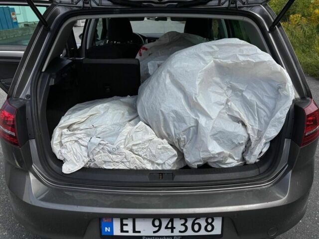 Серый Фольксваген Гольф, объемом двигателя 0 л и пробегом 130 тыс. км за 9100 $, фото 4 на Automoto.ua