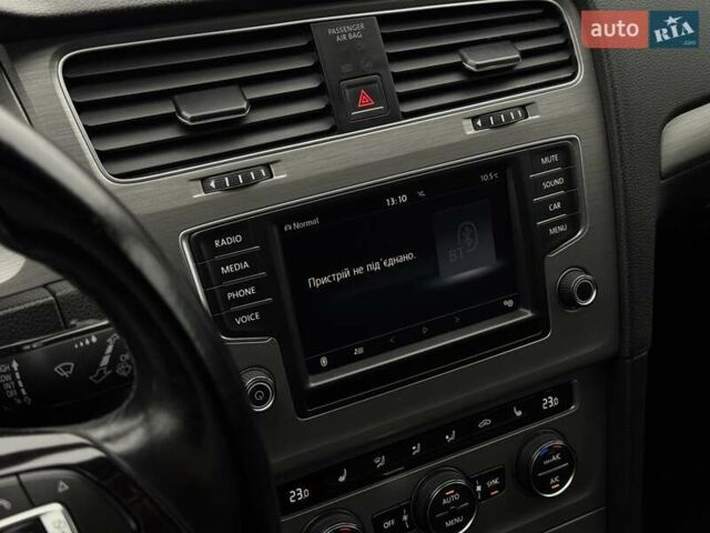 Серый Фольксваген Гольф, объемом двигателя 1.4 л и пробегом 104 тыс. км за 14990 $, фото 34 на Automoto.ua