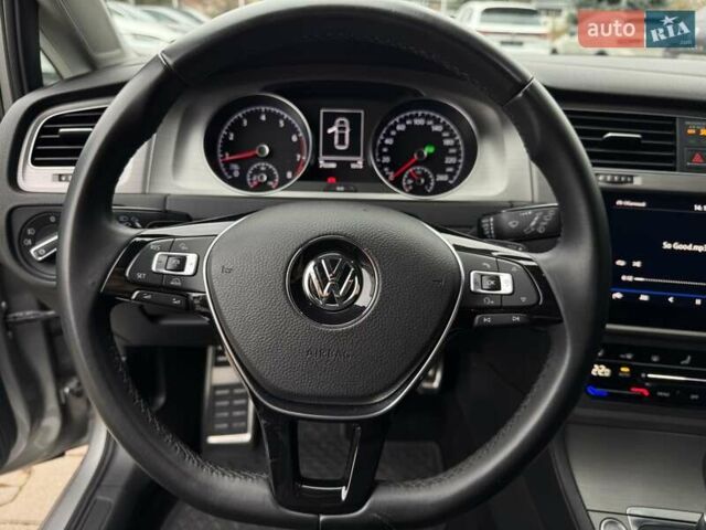 Серый Фольксваген Гольф, объемом двигателя 1.4 л и пробегом 212 тыс. км за 14990 $, фото 13 на Automoto.ua