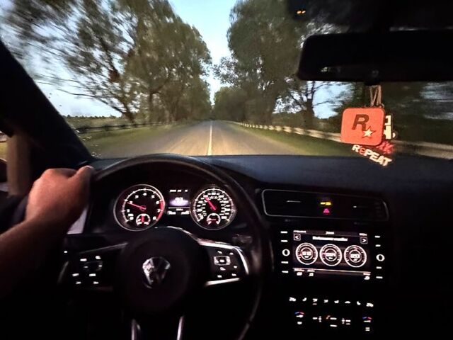 Серый Фольксваген Гольф, объемом двигателя 2 л и пробегом 264 тыс. км за 14800 $, фото 6 на Automoto.ua