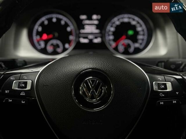 Серый Фольксваген Гольф, объемом двигателя 1.4 л и пробегом 104 тыс. км за 14990 $, фото 43 на Automoto.ua