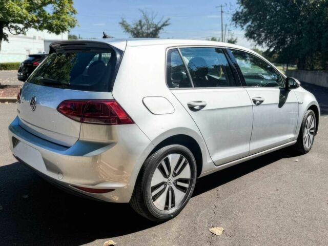 Серый Фольксваген Гольф, объемом двигателя 0 л и пробегом 76 тыс. км за 6700 $, фото 4 на Automoto.ua