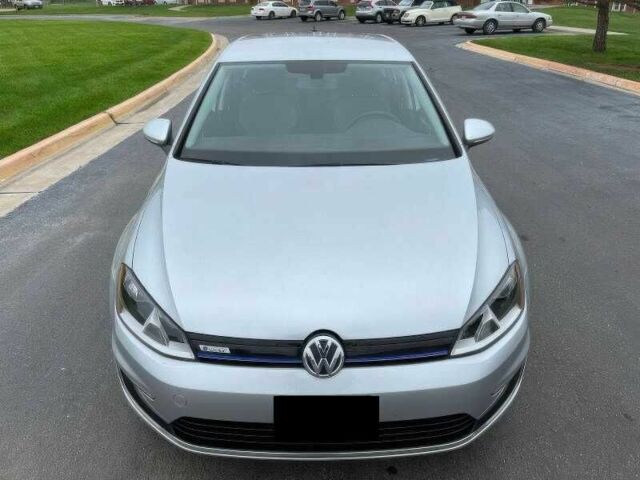 Серый Фольксваген Гольф, объемом двигателя 0 л и пробегом 89 тыс. км за 5000 $, фото 1 на Automoto.ua