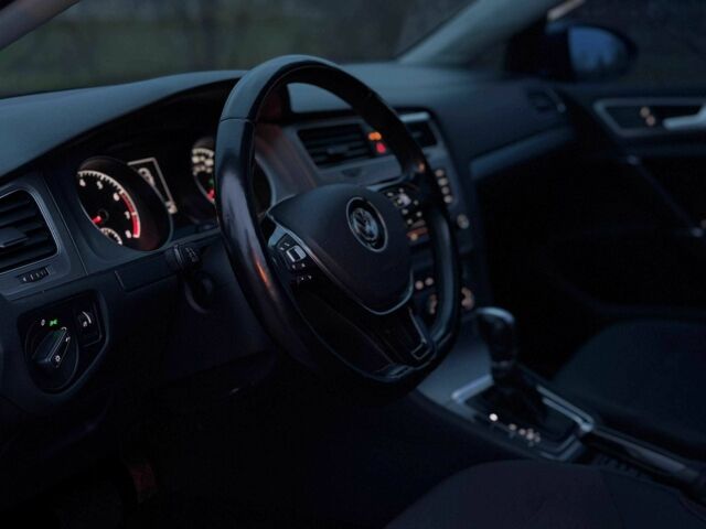 Сірий Фольксваген Гольф, об'ємом двигуна 1.8 л та пробігом 2 тис. км за 10000 $, фото 16 на Automoto.ua