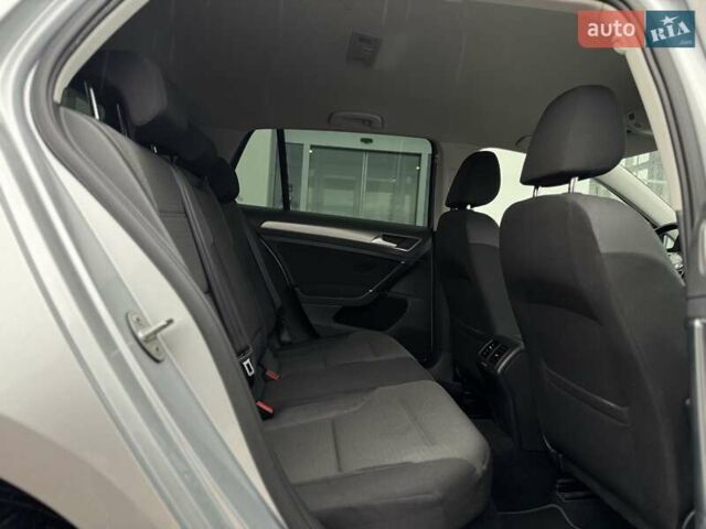 Серый Фольксваген Гольф, объемом двигателя 1.4 л и пробегом 104 тыс. км за 14990 $, фото 57 на Automoto.ua