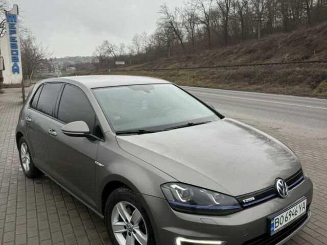 Сірий Фольксваген Гольф, об'ємом двигуна 0 л та пробігом 144 тис. км за 7999 $, фото 6 на Automoto.ua