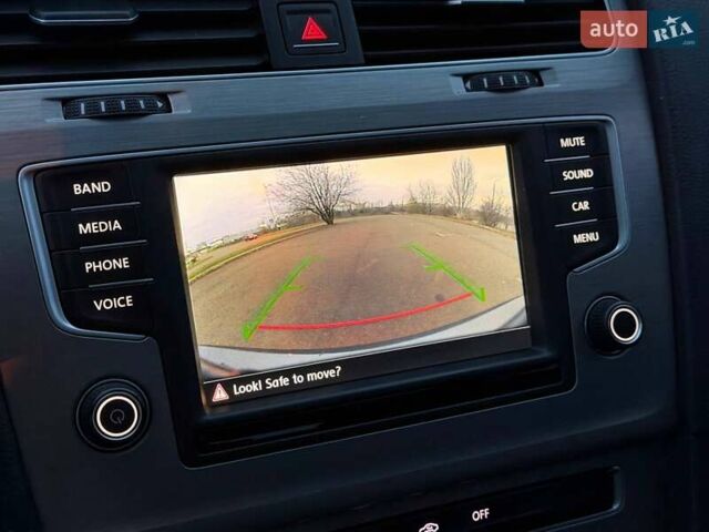 Серый Фольксваген Гольф, объемом двигателя 1.78 л и пробегом 217 тыс. км за 10000 $, фото 45 на Automoto.ua