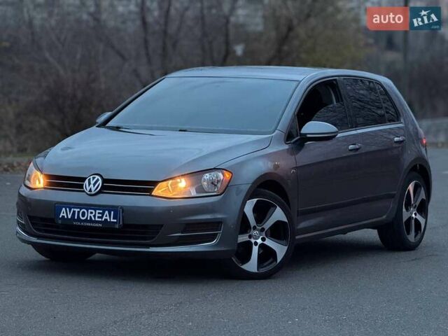 Серый Фольксваген Гольф, объемом двигателя 1.78 л и пробегом 217 тыс. км за 10000 $, фото 1 на Automoto.ua