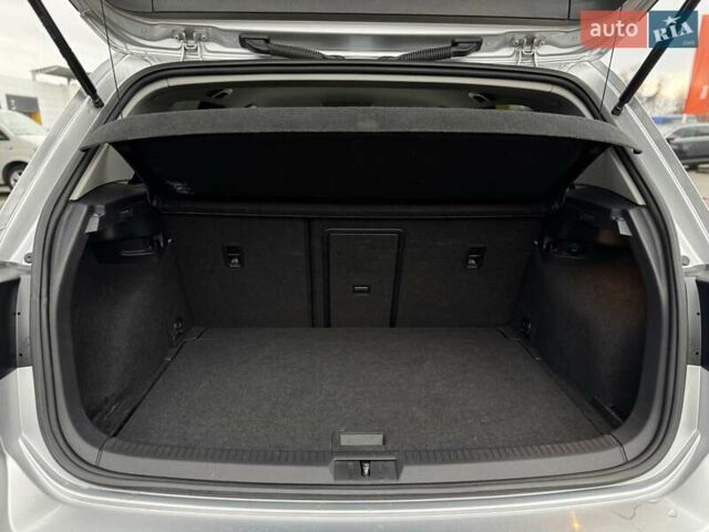 Серый Фольксваген Гольф, объемом двигателя 1.4 л и пробегом 104 тыс. км за 14990 $, фото 28 на Automoto.ua