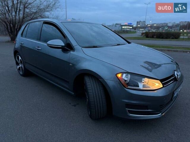 Серый Фольксваген Гольф, объемом двигателя 1.78 л и пробегом 217 тыс. км за 10000 $, фото 14 на Automoto.ua