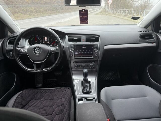 Сірий Фольксваген Гольф, об'ємом двигуна 0 л та пробігом 144 тис. км за 7999 $, фото 7 на Automoto.ua