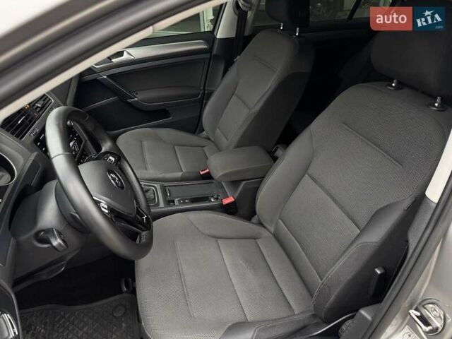 Серый Фольксваген Гольф, объемом двигателя 1.4 л и пробегом 212 тыс. км за 14990 $, фото 18 на Automoto.ua