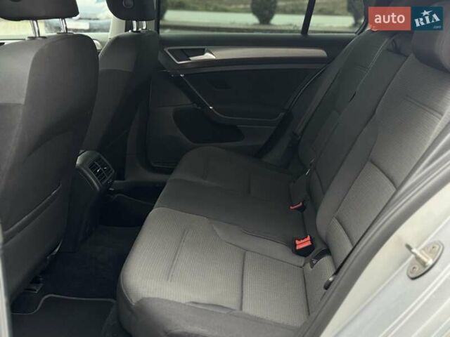 Серый Фольксваген Гольф, объемом двигателя 1.4 л и пробегом 104 тыс. км за 14990 $, фото 52 на Automoto.ua