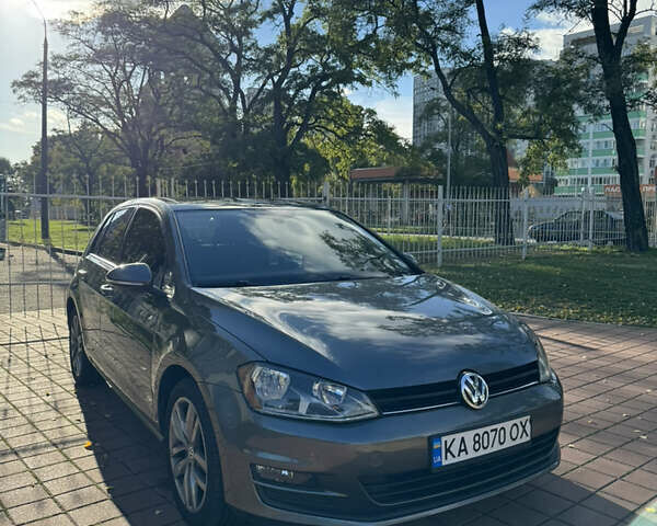 Серый Фольксваген Гольф, объемом двигателя 1.8 л и пробегом 149 тыс. км за 11900 $, фото 1 на Automoto.ua