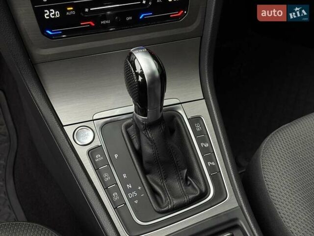 Серый Фольксваген Гольф, объемом двигателя 1.4 л и пробегом 212 тыс. км за 14990 $, фото 14 на Automoto.ua