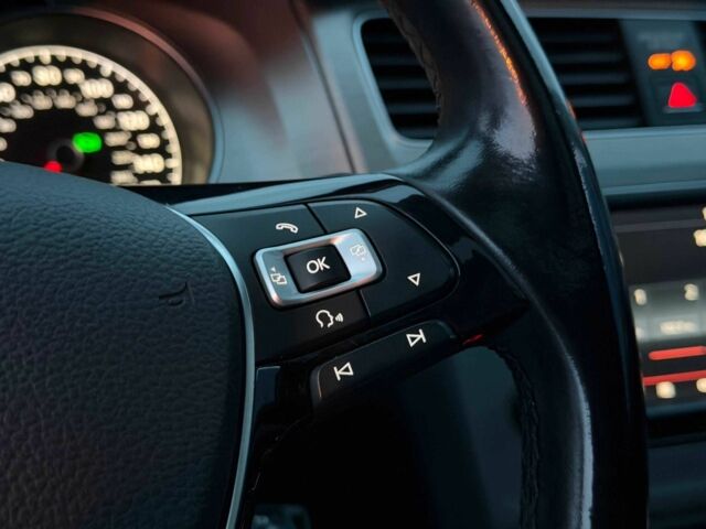 Сірий Фольксваген Гольф, об'ємом двигуна 1.8 л та пробігом 2 тис. км за 10000 $, фото 21 на Automoto.ua