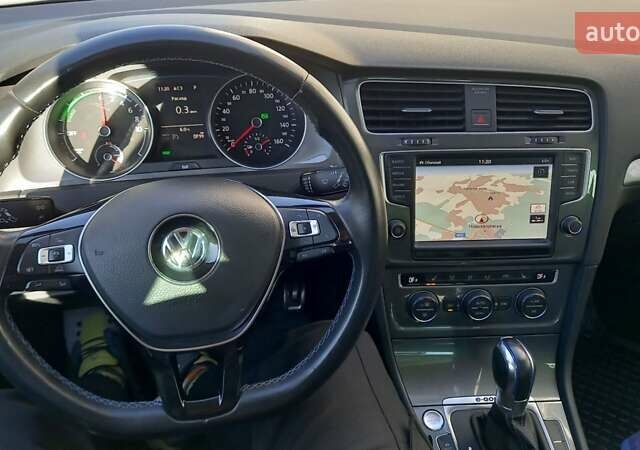 Сірий Фольксваген Гольф, об'ємом двигуна 0 л та пробігом 106 тис. км за 10500 $, фото 9 на Automoto.ua