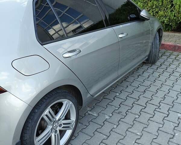 Серый Фольксваген Гольф, объемом двигателя 1.4 л и пробегом 275 тыс. км за 14500 $, фото 3 на Automoto.ua