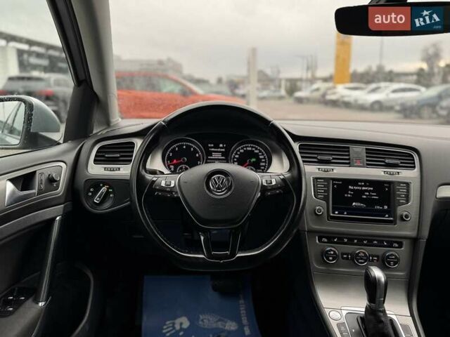 Серый Фольксваген Гольф, объемом двигателя 1.4 л и пробегом 104 тыс. км за 14990 $, фото 53 на Automoto.ua