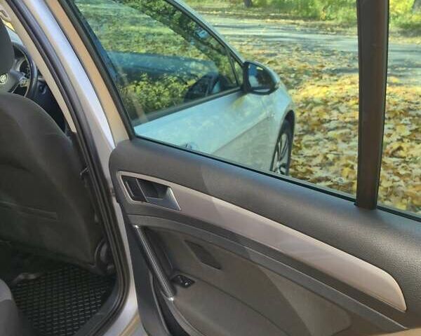 Серый Фольксваген Гольф, объемом двигателя 0 л и пробегом 69 тыс. км за 10800 $, фото 10 на Automoto.ua