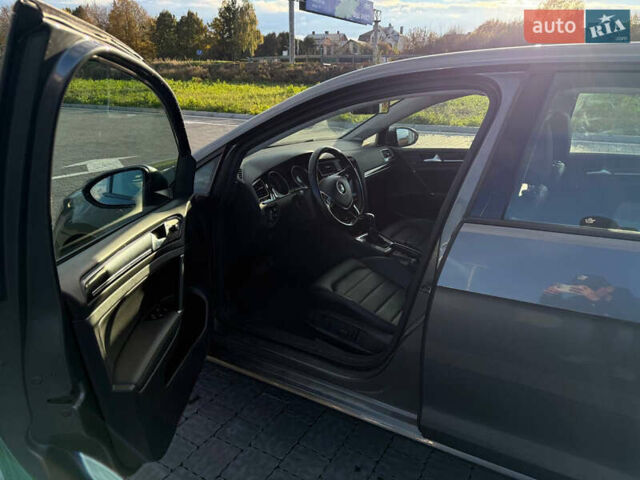 Серый Фольксваген Гольф, объемом двигателя 1.8 л и пробегом 71 тыс. км за 14000 $, фото 6 на Automoto.ua