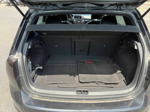 Серый Фольксваген Гольф, объемом двигателя 2 л и пробегом 70 тыс. км за 4900 $, фото 11 на Automoto.ua