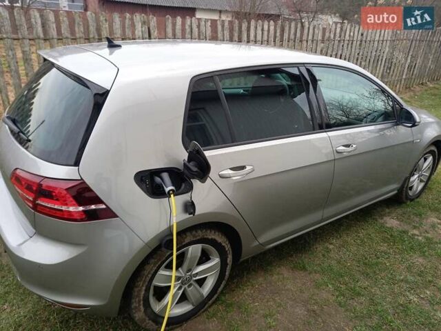 Сірий Фольксваген Гольф, об'ємом двигуна 0 л та пробігом 106 тис. км за 10500 $, фото 10 на Automoto.ua