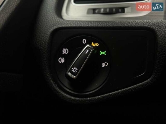 Серый Фольксваген Гольф, объемом двигателя 1.4 л и пробегом 104 тыс. км за 14990 $, фото 45 на Automoto.ua