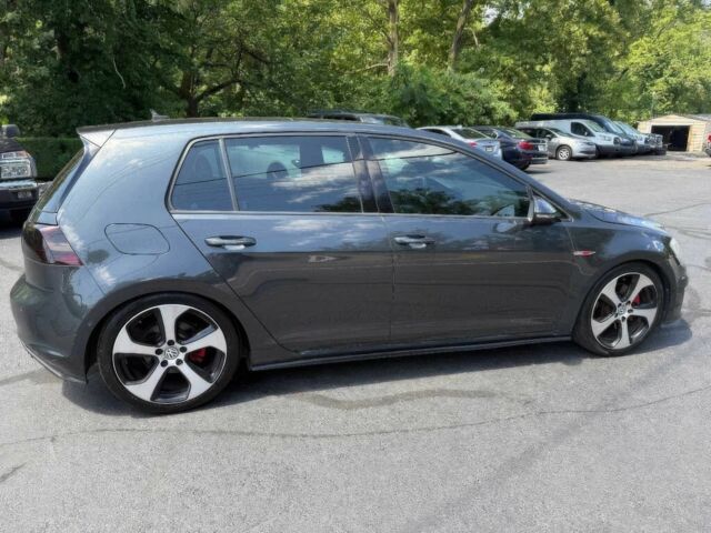 Серый Фольксваген Гольф, объемом двигателя 2 л и пробегом 77 тыс. км за 9500 $, фото 4 на Automoto.ua