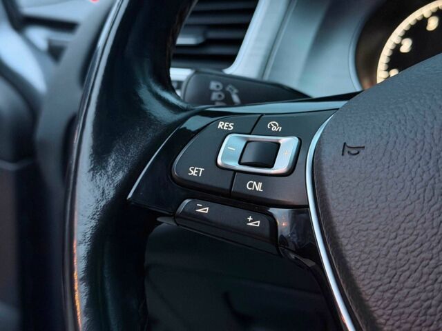 Сірий Фольксваген Гольф, об'ємом двигуна 1.8 л та пробігом 2 тис. км за 10000 $, фото 20 на Automoto.ua