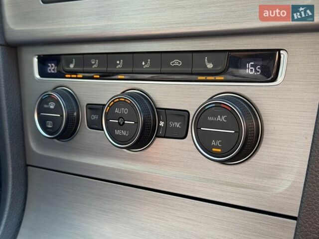 Серый Фольксваген Гольф, объемом двигателя 1.8 л и пробегом 141 тыс. км за 11200 $, фото 14 на Automoto.ua