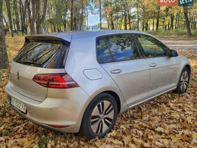 Серый Фольксваген Гольф, объемом двигателя 0 л и пробегом 69 тыс. км за 10800 $, фото 4 на Automoto.ua