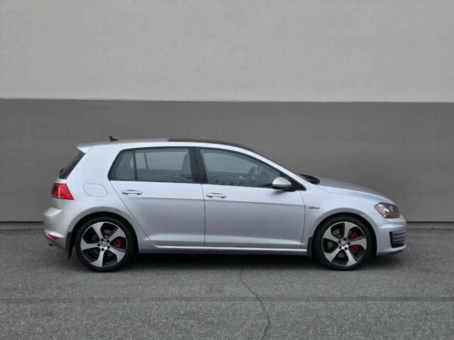 Серый Фольксваген Гольф, объемом двигателя 2 л и пробегом 65 тыс. км за 7900 $, фото 2 на Automoto.ua