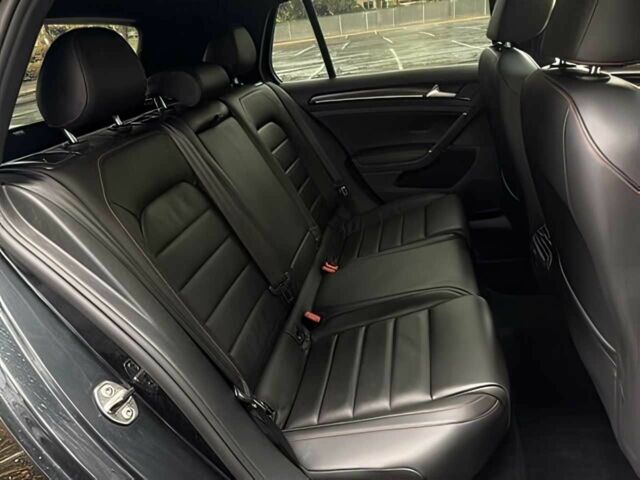 Серый Фольксваген Гольф, объемом двигателя 2 л и пробегом 76 тыс. км за 6100 $, фото 14 на Automoto.ua