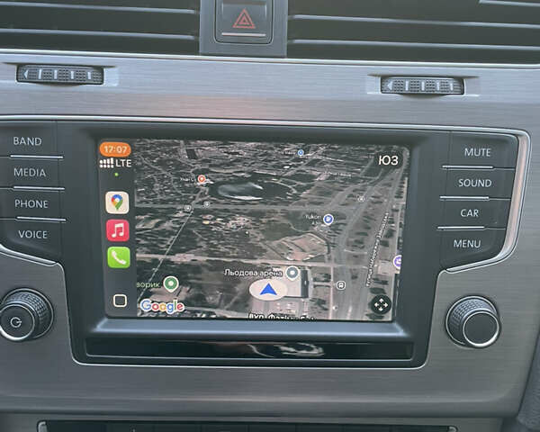 Серый Фольксваген Гольф, объемом двигателя 1.8 л и пробегом 158 тыс. км за 12500 $, фото 6 на Automoto.ua