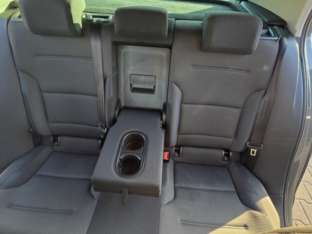 Серый Фольксваген Гольф, объемом двигателя 0 л и пробегом 135 тыс. км за 12200 $, фото 5 на Automoto.ua