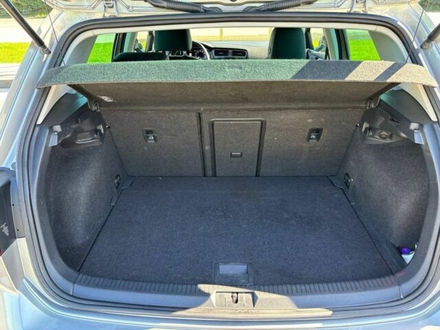 Серый Фольксваген Гольф, объемом двигателя 0 л и пробегом 94 тыс. км за 13700 $, фото 15 на Automoto.ua