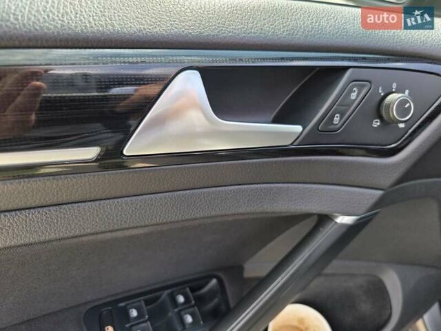 Фольксваген Гольф 2017 у Мукачеве на Automoto.ua Сірий Фольксваген Гольф, об'ємом двигуна 1.4 л та пробігом 189 тис. км за 17900 $, фото 34 на Automoto.ua